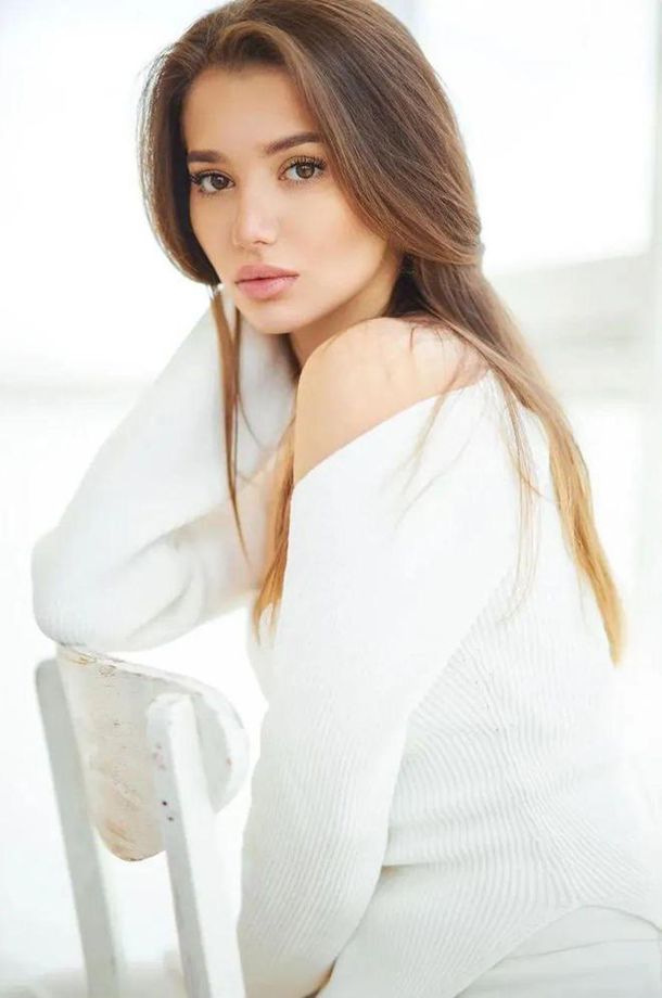 ¡¶Î÷ºìÊÁÊ׸»¡·ÉÏÓ³6Ä꣬µ±³õ±»ÉòÌÚÅí¡¡°´ø×Ê¡±µÄÅ®Ö÷£¬Õ¦ÑùÁË ¡¶Î÷ºìÊÁÊ׸»¡·ÉÏÓ³6Ä꣬µ±³õ±»ÉòÌÚÅí¡¡°´ø×Ê¡±µÄÅ®Ö÷£¬Õ¦ÑùÁË