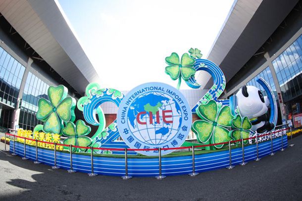 �����Сٹ������������С�ؾ�