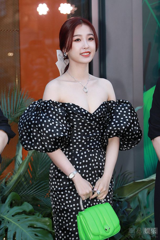 ����˹����װ��ʲô�ص�,����˹����װ�ص����